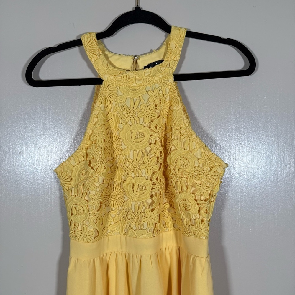 Lulus Lover’s Game Lace Halter Skater Mini Dress Light Yellow Size Small - Picture 4 of 9